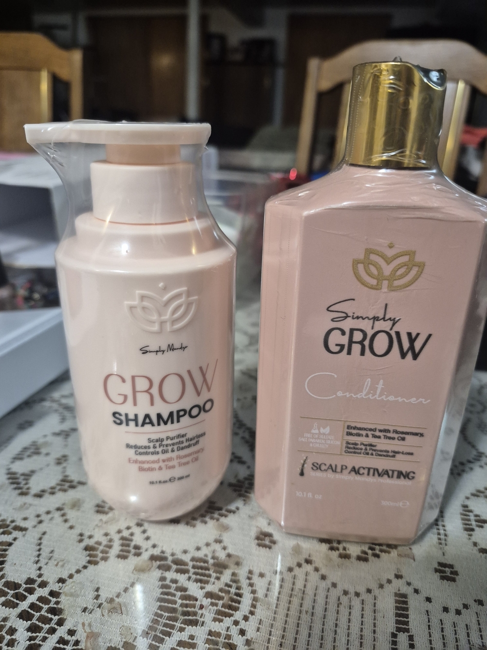 Pink Scalp-Activating Shampoo & Conditioner Set